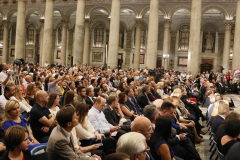 ALBTVUSA-MER-PJESE-DHE-PASQYRON-TE-GJITHA-VEPRIMTARITE-QE-DO-TE-ZHVILLOJE-VATIKANI-ME-RASTIN-E-SHENJTERIMIT-TE-NENE-TEREZES.