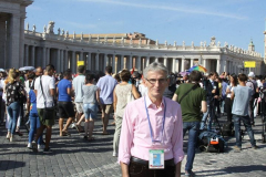 BEQIR-SINA-GAZETAR-I-ALBTVUSA-seGJAT-PUNES-NE-SHESHIN-E-SHEN-PJETRIT.